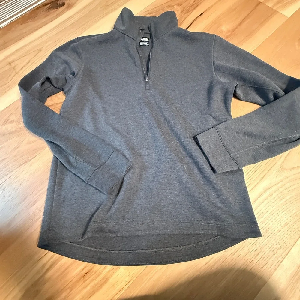 The North Face Quarter Zip Pullover Mens Small Gray Heathered NF0A2ULX Mock Neck